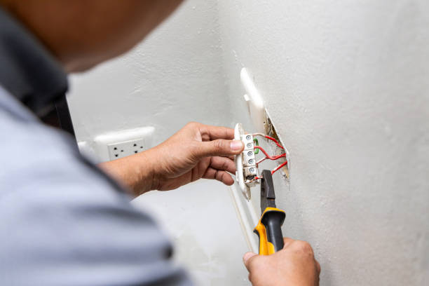 Best Commercial Electrician Services  in St Paul, VA